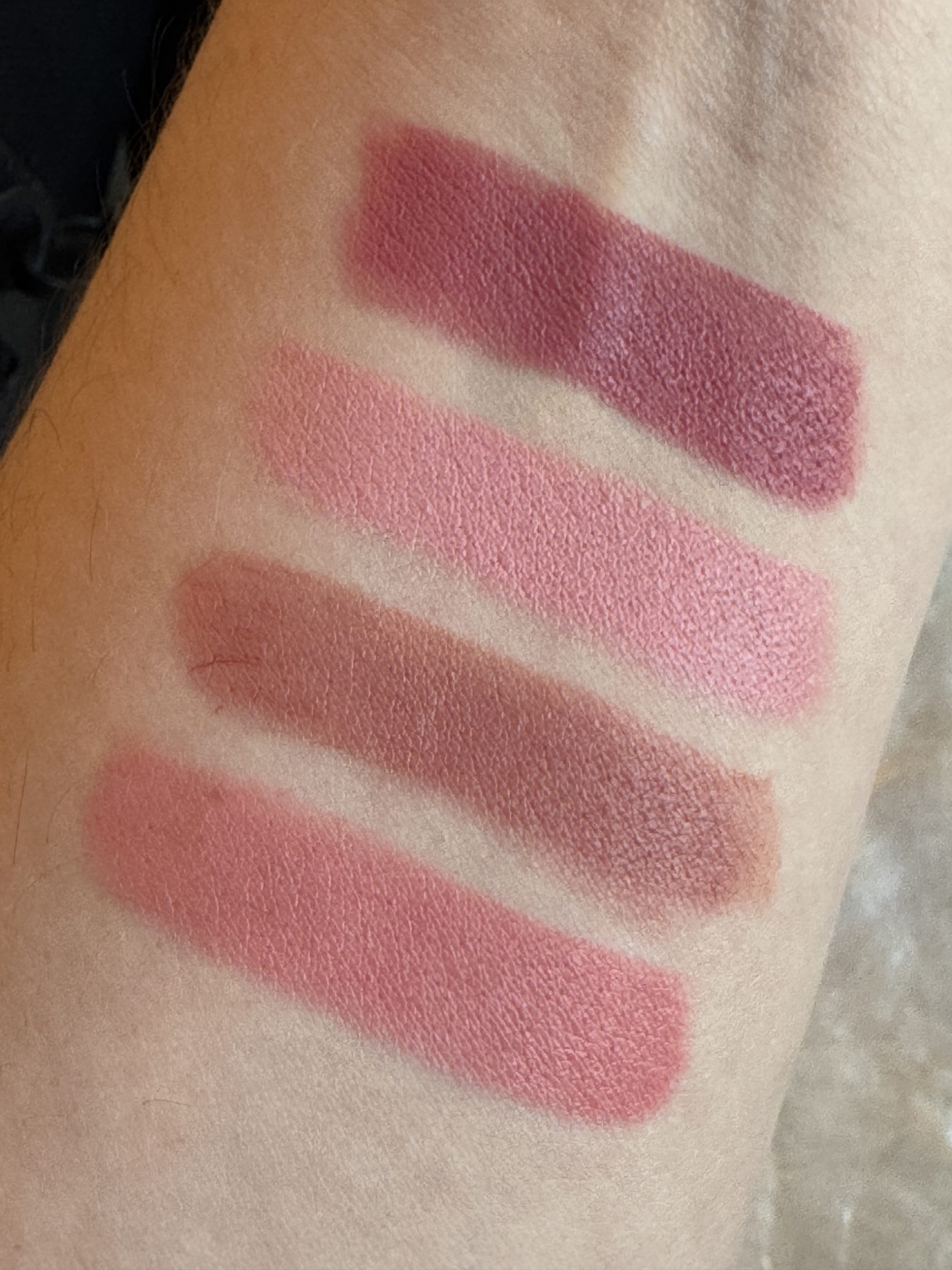 Laura Mercier Caviar Hydra-Crème Lipstick swatches